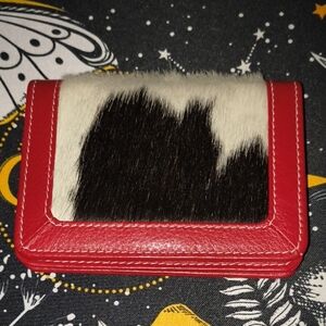 Elegant Red and Black Leather Card Holder